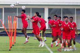 latihan timnas indonesia - ilustrasi berita Latihan Timnas Indonesia: Timnas Indonesia Gelar Latihan di Stadion Madya…