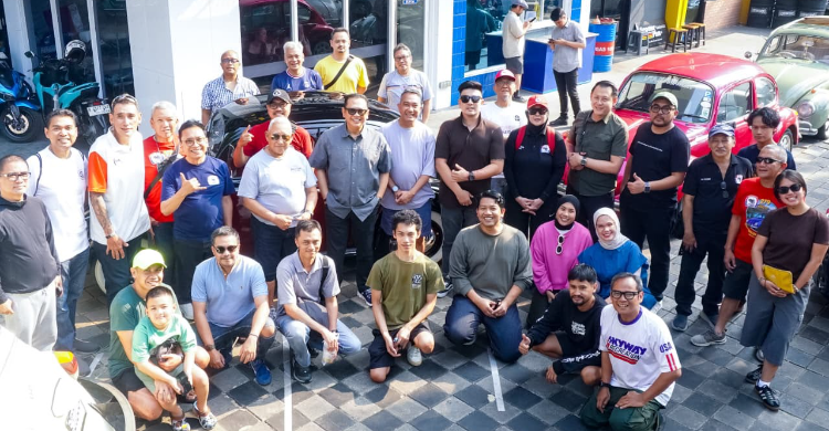 komunitas otomotif Bamsoet: Komunitas Otomotif Didorong Menjadi Penggerak… komunitas otomotif - ilustrasi berita Bamsoet: Komunitas Otomotif Didorong Menjadi Penggerak Ekonomi Kreatif